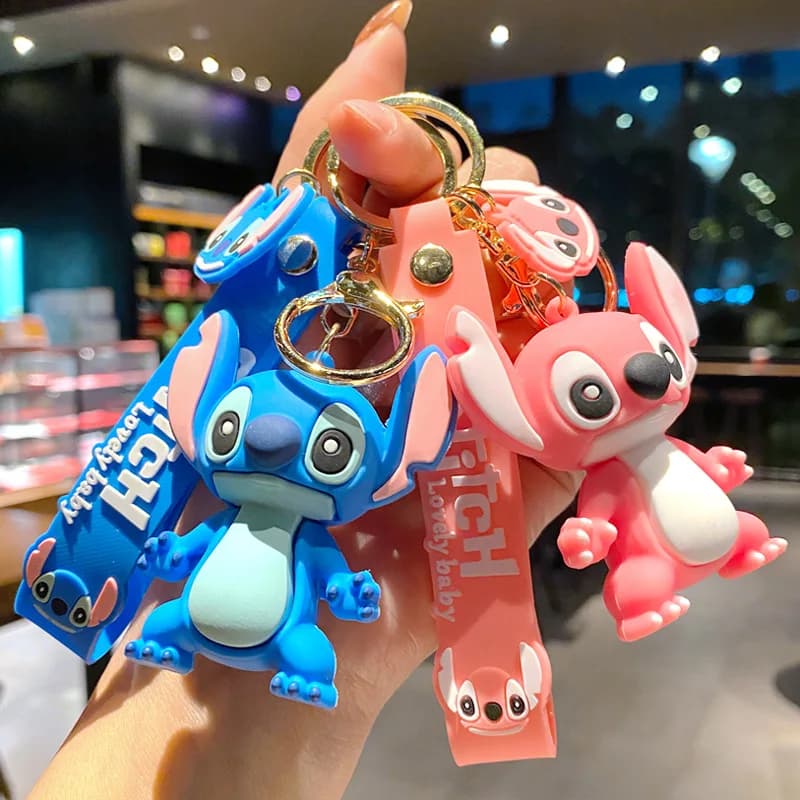 Nuovo portachiavi anime cartone animato Lilo & Stitch bambola carina portachiavi ornamento decorazione portachiavi giocattoli per bambini regali