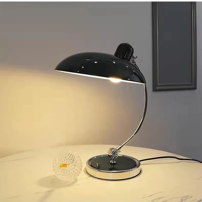 Danese moderno minimalista creativo scrivania scrivania lampada da scrivania ufficio classico retro camera da letto comodino lampada da tavolo nordica lampada da tavolo