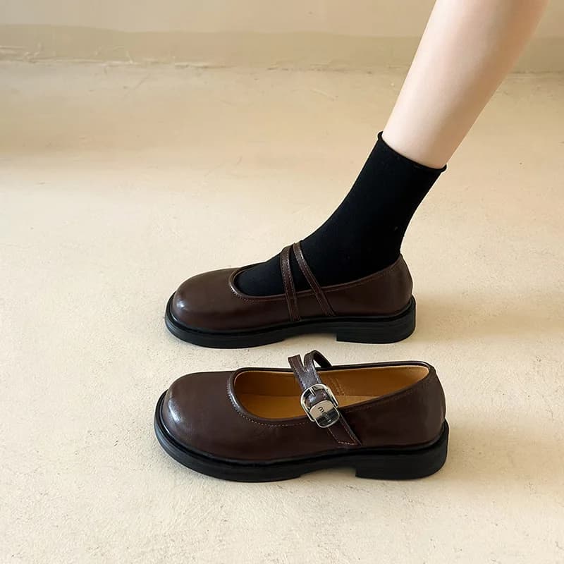 Leather shoes women 2026 new spring and summer French retro British style Japanese Mary Jane single shoes