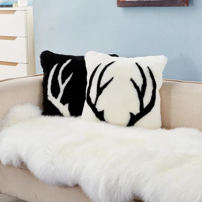 Decorative cushion cover 100% Antlers wool 45x45cm European style for sofa and seats Auto, Simple, in pure wool, Soft, for home decor