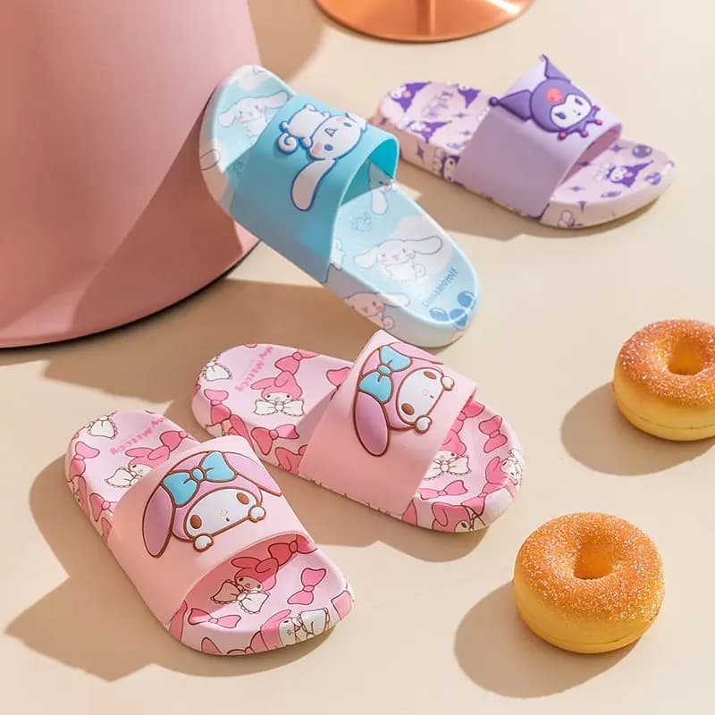 Ciabatte Kawaii Kuromi per Bambine, Sandali Estivi Sanrio con Suola Morbida Antiscivolo, Sandali per Bambine Piccole e Genitori