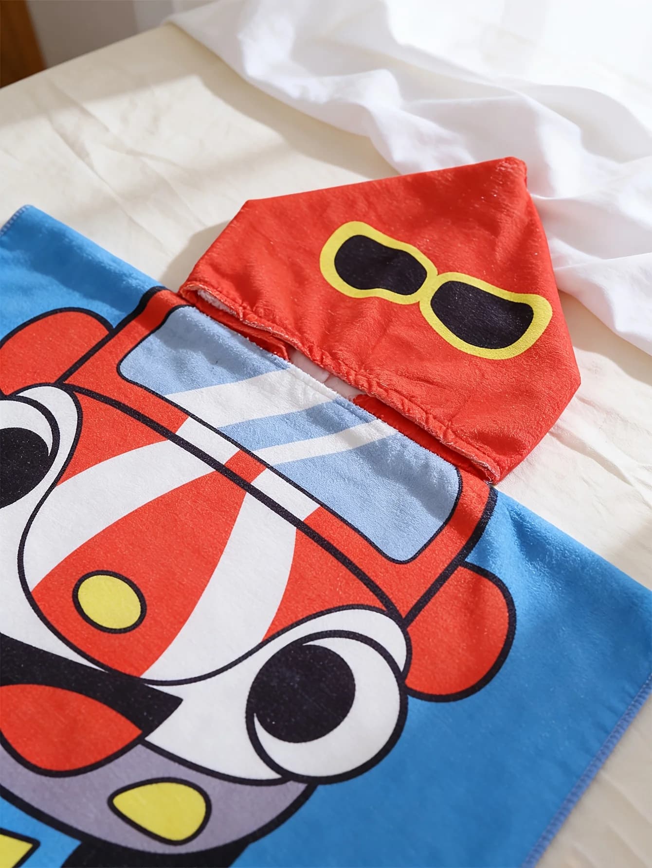Accappatoio da bagno con stampa di cartoni animati, morbido e super assorbente, ideale per spiaggia, piscina, mare, campeggio, regalo per bambini dai 2 ai 9 anni, maschio o femmina.