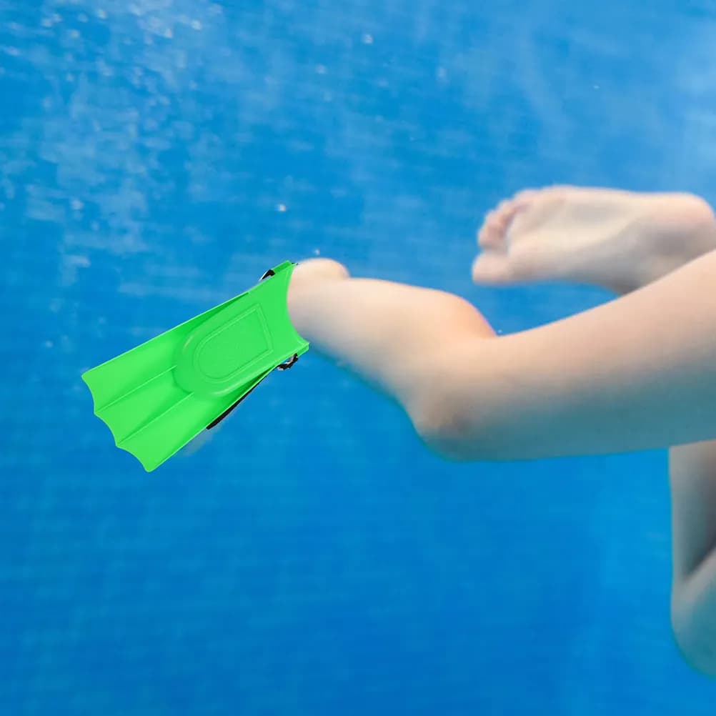 Children's Snorkel Set 1 Piece: Anti-fog Occhialini, Boccaglio e Pinne Adjustable - Snorkeling and Swimming Equipment for Children 5-10 Years