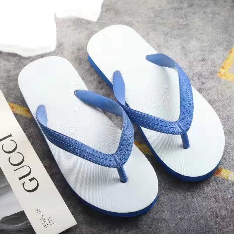 New Fashion Thai Rubber Flip-Flops for Men, Outdoor Wear, Beach Style, Men's Personalized Toe-Post Flat Non-Slip Rubber Slippers
