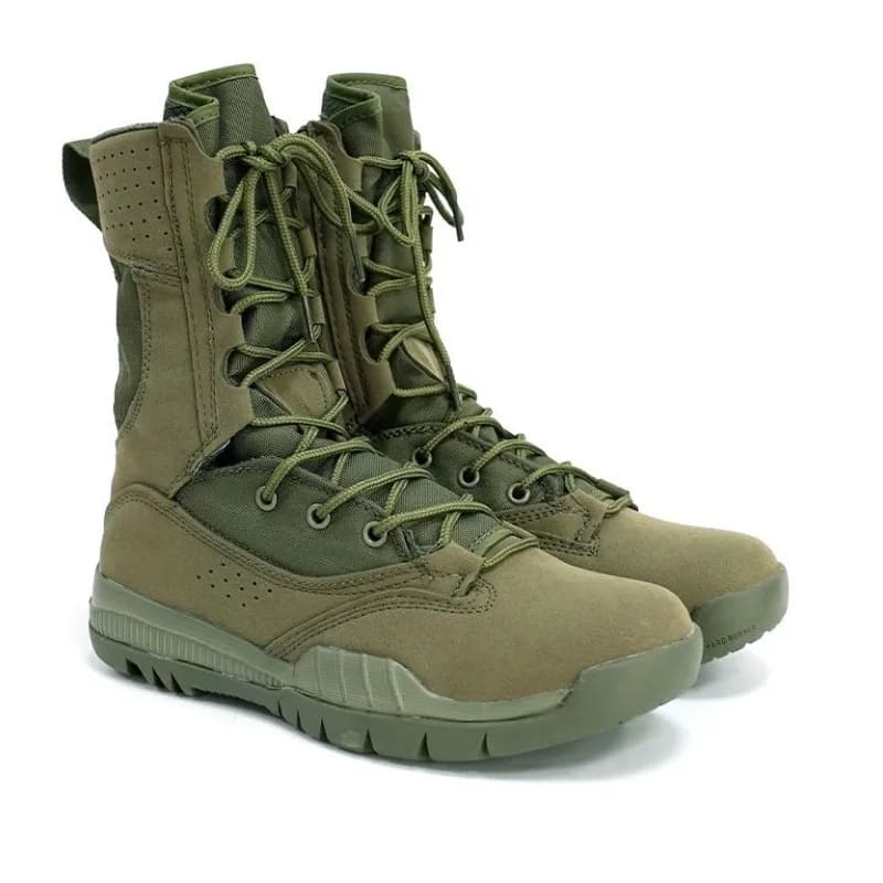 Classic Brand Comfortable High Top Mountain Climbing Shoe Top Quality Wearable Outdoor Hiking Boots Anti Slip Travel Shoe