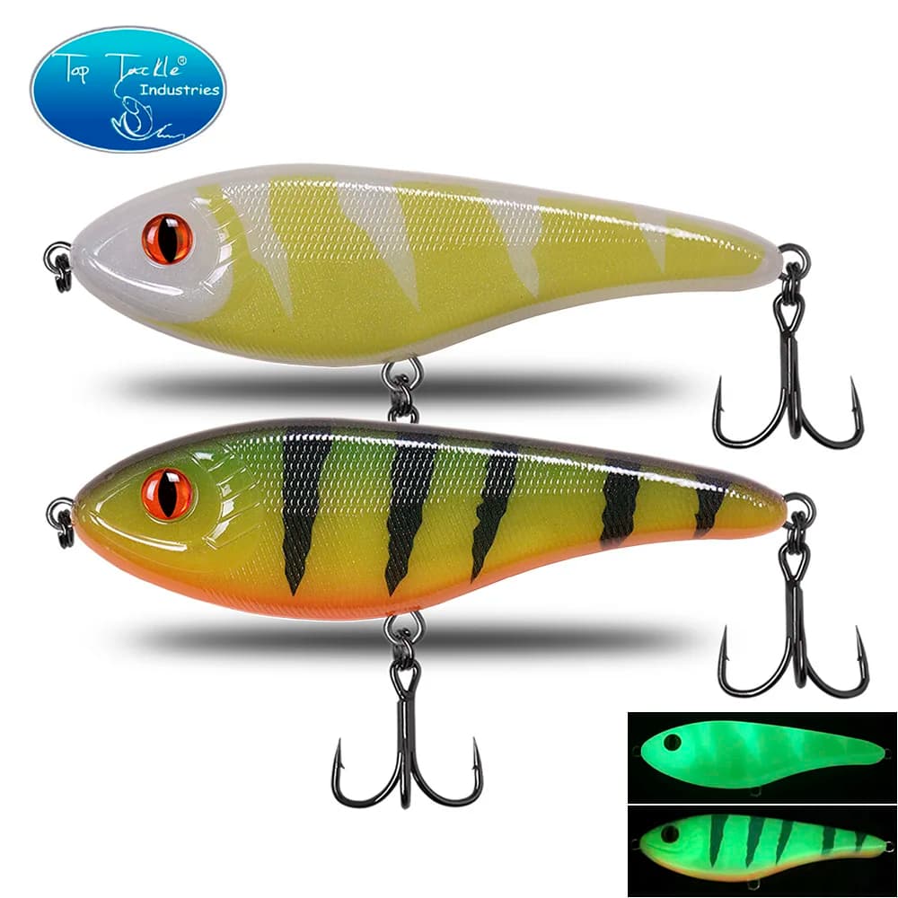 CF Lure Musky Pike 120mm/135mm Esche da pesca Jerk Ganci di origine Wobblers ad affondamento lento per la pesca