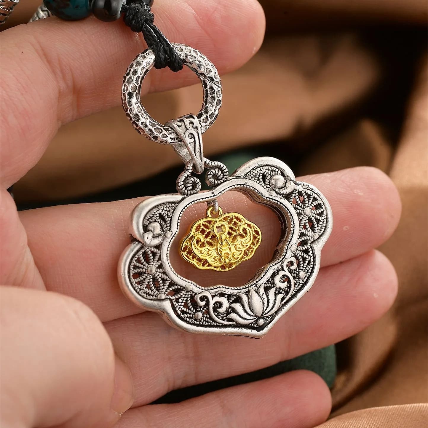 New in black woven Ruyi lock necklace silver 925 dual tone hollow out lotus flower pendant Zen style collares chain jewelry gift