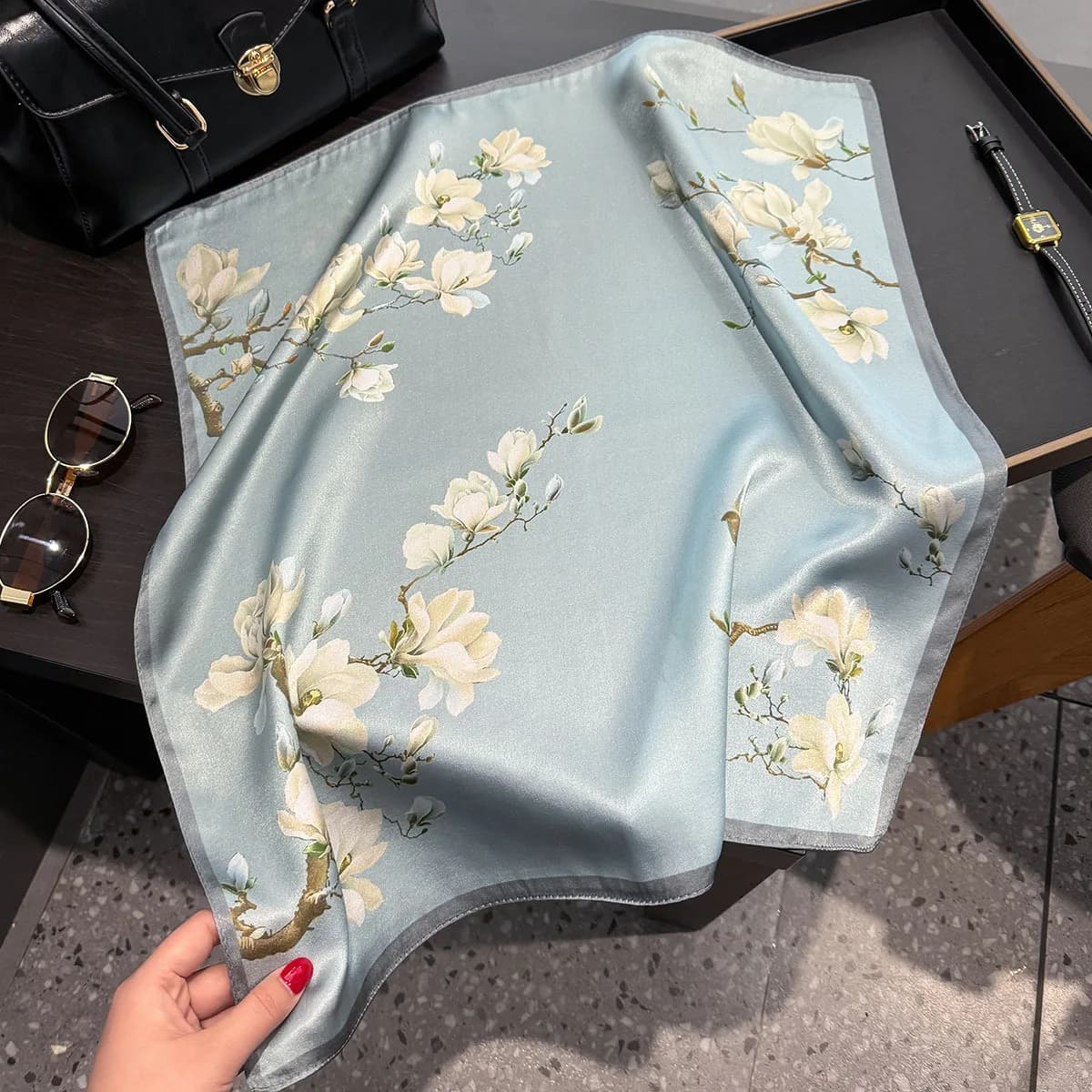 Sciarpe di Lusso da Donna, Stampa Seta Satinata, Hijab, Bandana Femminile 53*53cm, Sciarpe Quadrate per Signore 2026