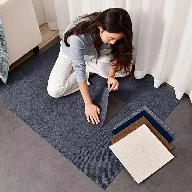 Piastrelle Adesive per Pavimenti 30x30cm, Tappetini Morbidi Autoadesivi, Mattonelle di Moquette Peel and Stick, Tappetino Quadrato per Pavimenti