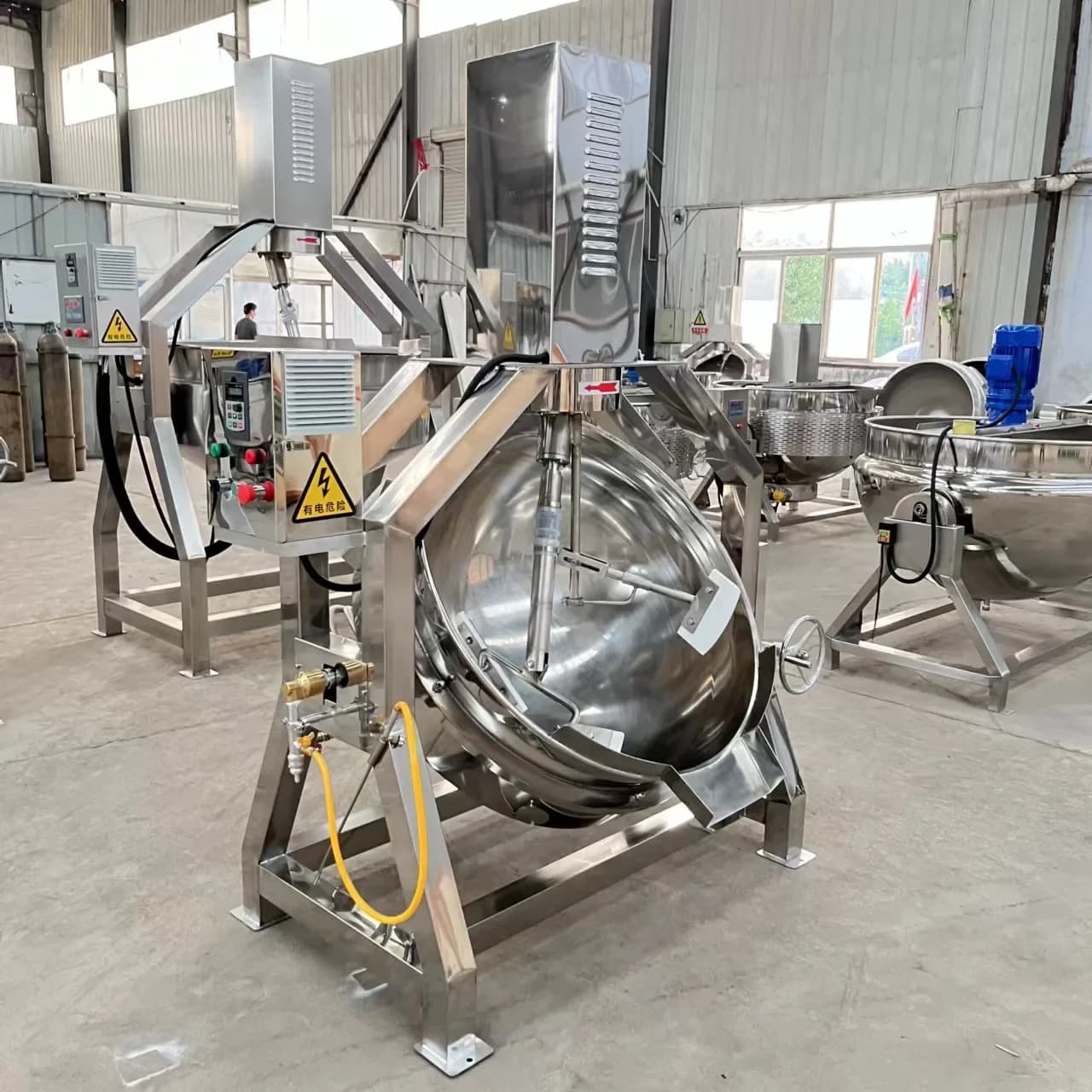 Tilting Planetary Gas Electric Food Cooking Mixing Machine Sauce Jacketed Kettle Industrial Cooking Pot With Mixer