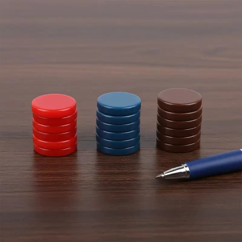 Plastic Chess Draughts 15Pcs 20MM 27MM 32MM Multi Color Western Checkers Board Game Accessories for Leisure Events