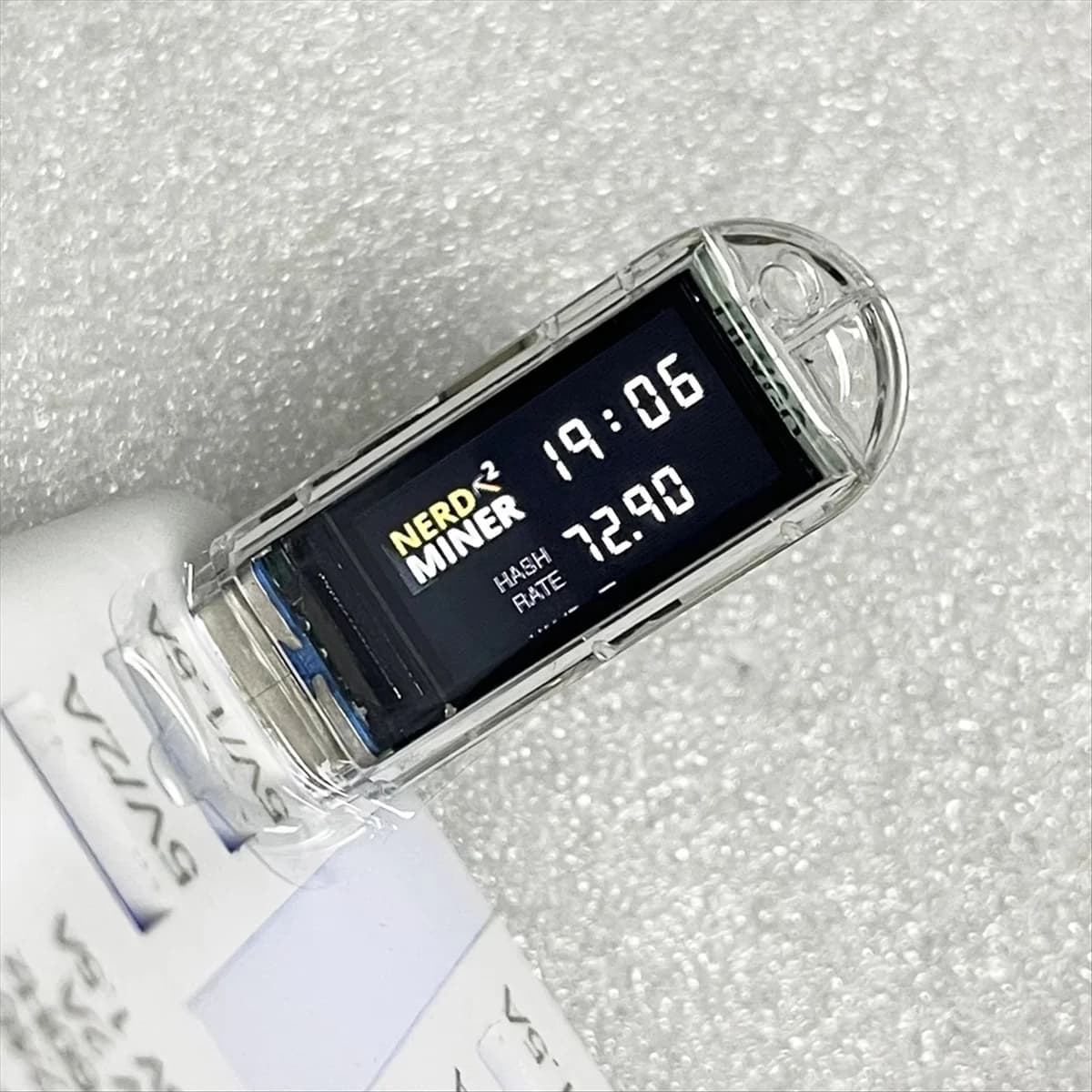 B43C Mini USB Mining Machine NerdMiner V2 74KH/S USB BTC Crypto Miner Solo Lottery Miner BTC Solo Miner with Display
