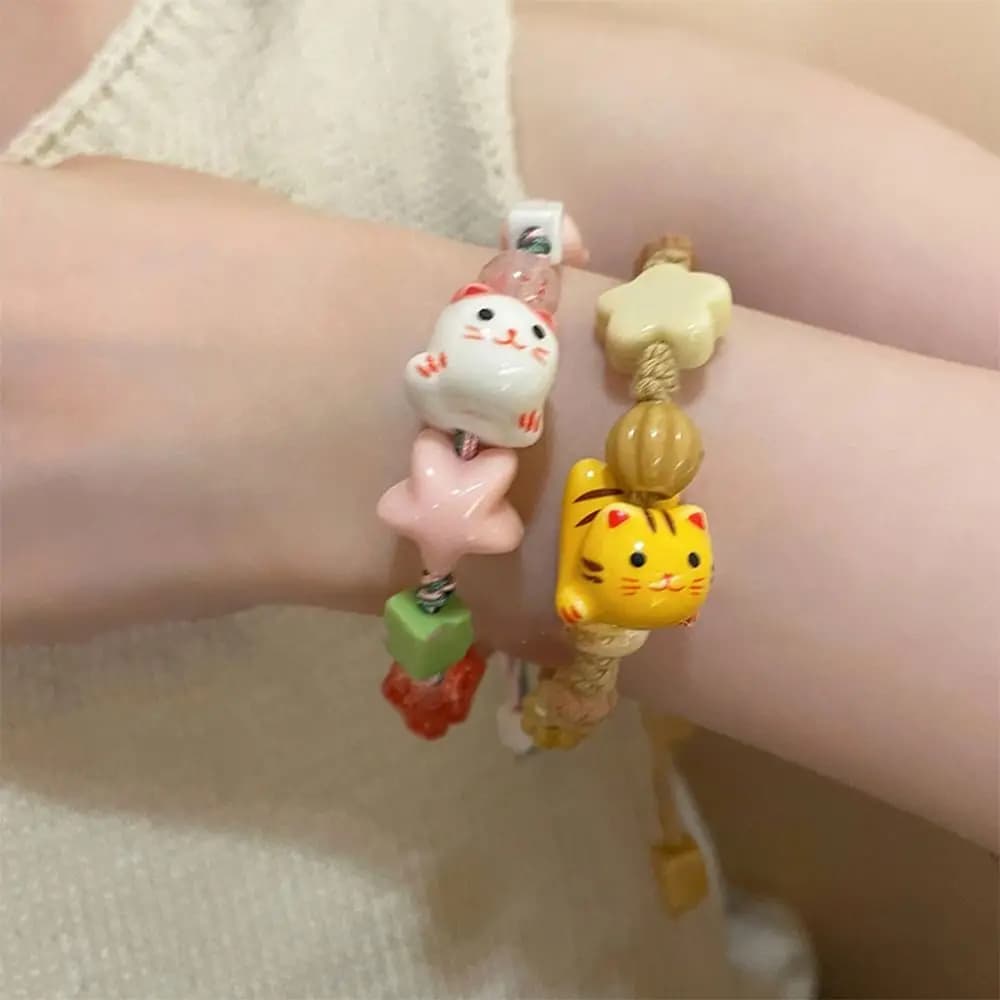 Braccialetto gatto in ceramica fatto a mano stile coreano Liuli Bead Maneki Neko bracciale Lucky Cat accessori gioielli braccialetto di perline di gatto