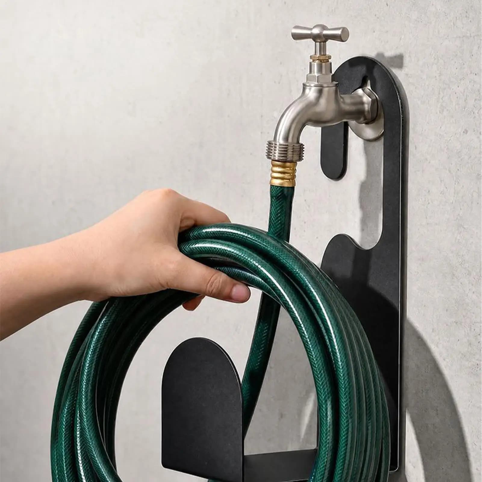 Water Hose Holders For Outside Carbon Steel Weather Resistant Over Tap Rack Yard Hose Organizer Hanger For Outdoor Garden