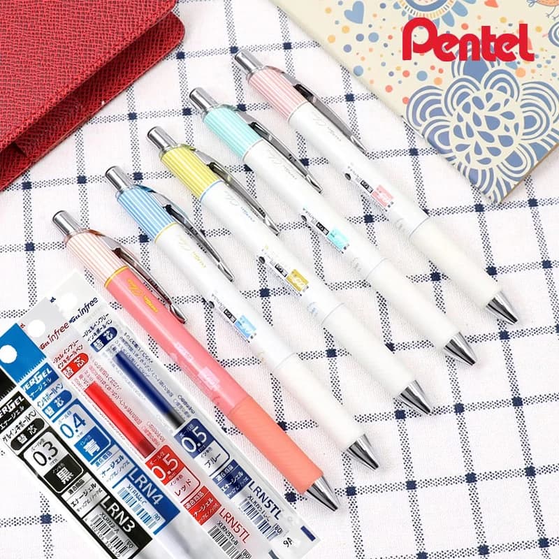 Set Originale di Penne Gel o Ricariche Pentel BLN75L Energel Clena con Corpo Vintage a Righe 0.3/0.4/0.5mm, Strumenti di Scrittura con Inchiostro ad Asciugatura Rapida