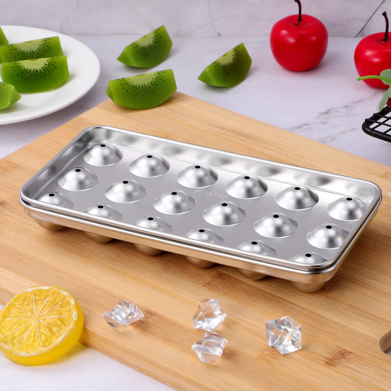 Stampo per Cubetti di Ghiaccio a Forma di Sfera in Acciaio Inox con Coperchio, Vassoio Creativo per Ghiaccio Fai-da-Te per Casa, Bar, Ristorante, Hotel, Estate