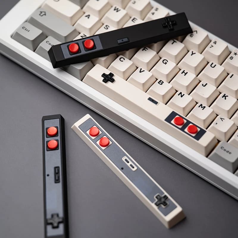 Maniglia Spacebar traslucido 6.25u copritasti personalizzati per accessori per tastiera meccanica regali personalizzati per ragazzi rossi e bianchi