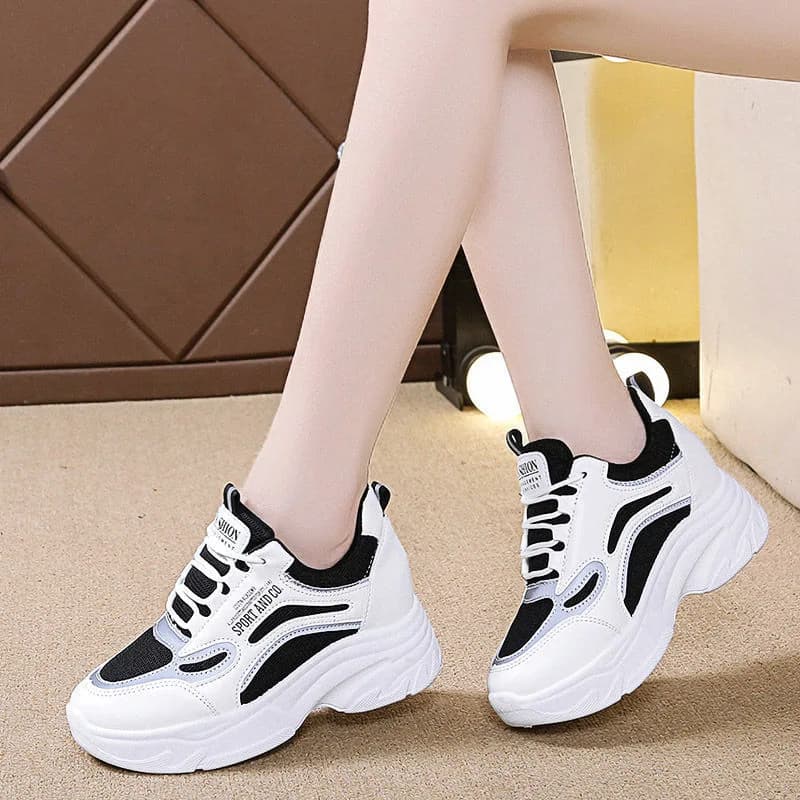 InsTrendy women's shoes, thick sole shoes that increase height, casual white sneakers, fashionable mesh shoes