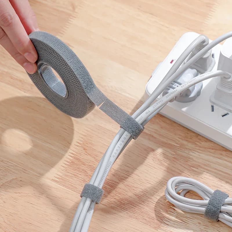 Organizzatore per Cavi in Nylon da 5M con Velcro, Fascette Riutilizzabili, Nastro per Legatura Fili a Taglio Libero, Organizzatore da Scrivania per Cavi Dati