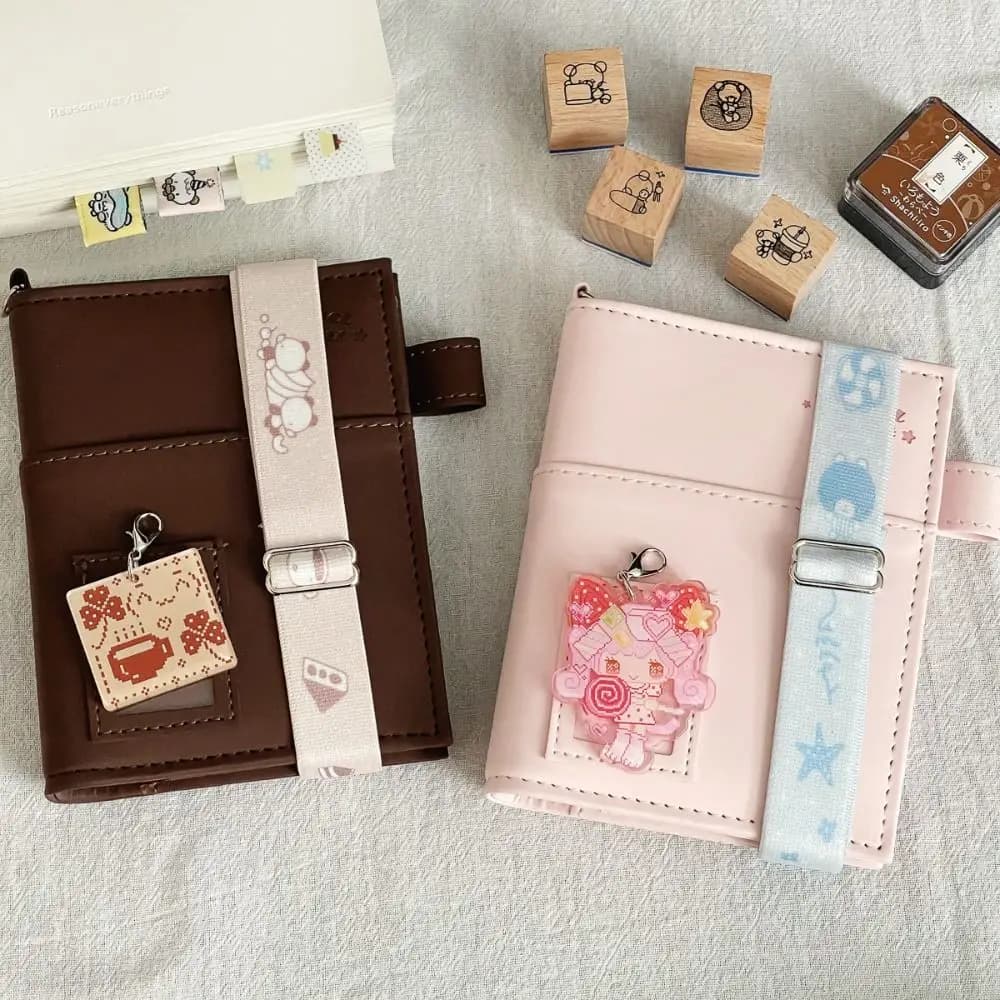 Cinturino Elastico Regolabile Kawaii per Quaderni, Fascia Elastica Anti-Imbottitura con Cartoni Animati per Agende A7/M5/A5