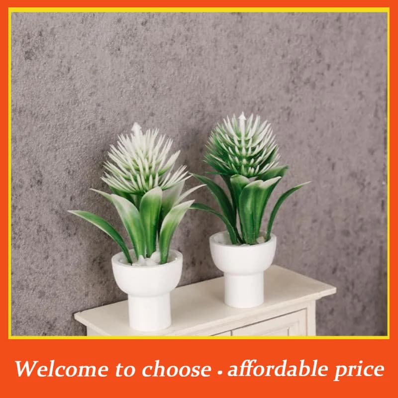 []Mini Artificial Potted Plants Lightweight No Maintenance Fake Green Pot for Cafe Shop Counter Decor