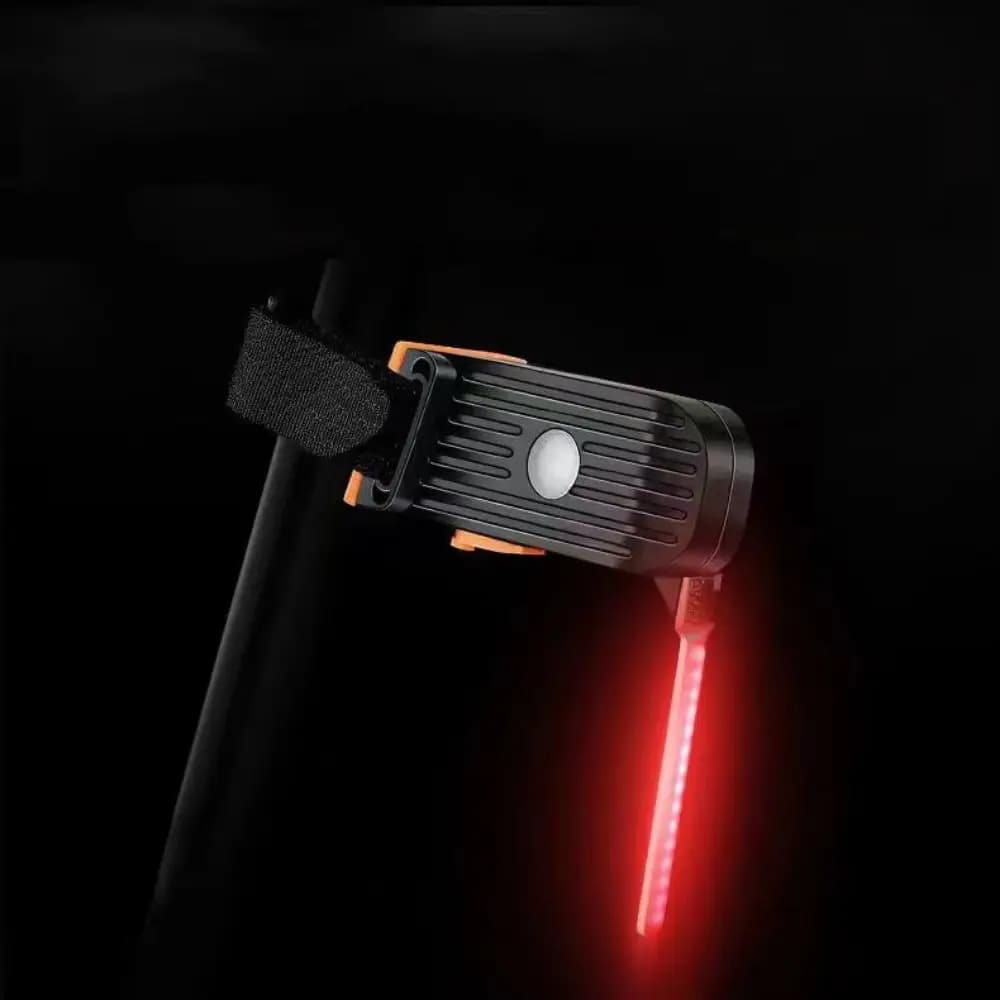 Luci Posteriori per Bicicletta Impermeabili Multifunzionali Ricaricabili Pieghevoli LED Lampada Posteriore per Ciclismo Illuminazione Rossa/Bianca Installazione a Clip
