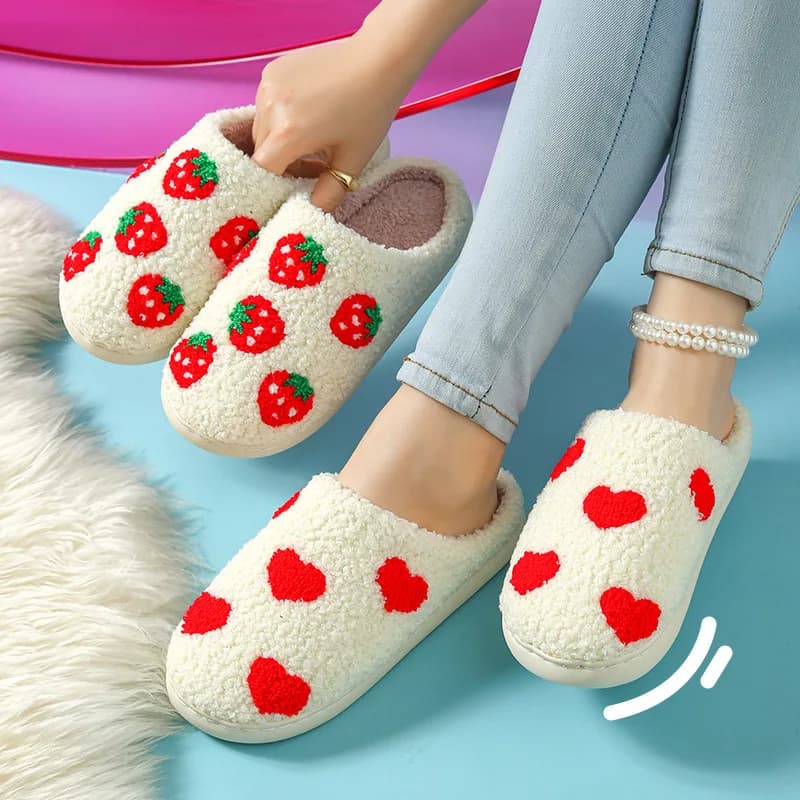 Women's New Heart Mushroom Warm Thickeneded Plush Home Indoor Cotton Slippers for Men and Women Cute Autumn and Winter Non-Slip Slippers