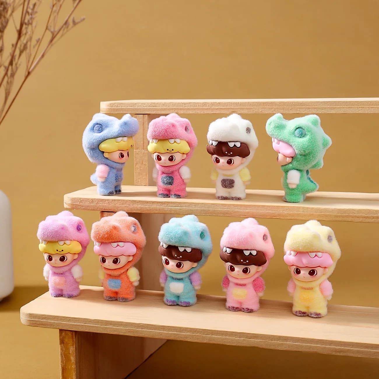 Set di 9 Figurine di Dinosauri per Bambini, Giocattoli Anime Floccati, Decorazioni da Scrivania, Modellini Ornamentali, Regali per Ragazzi e Ragazze
