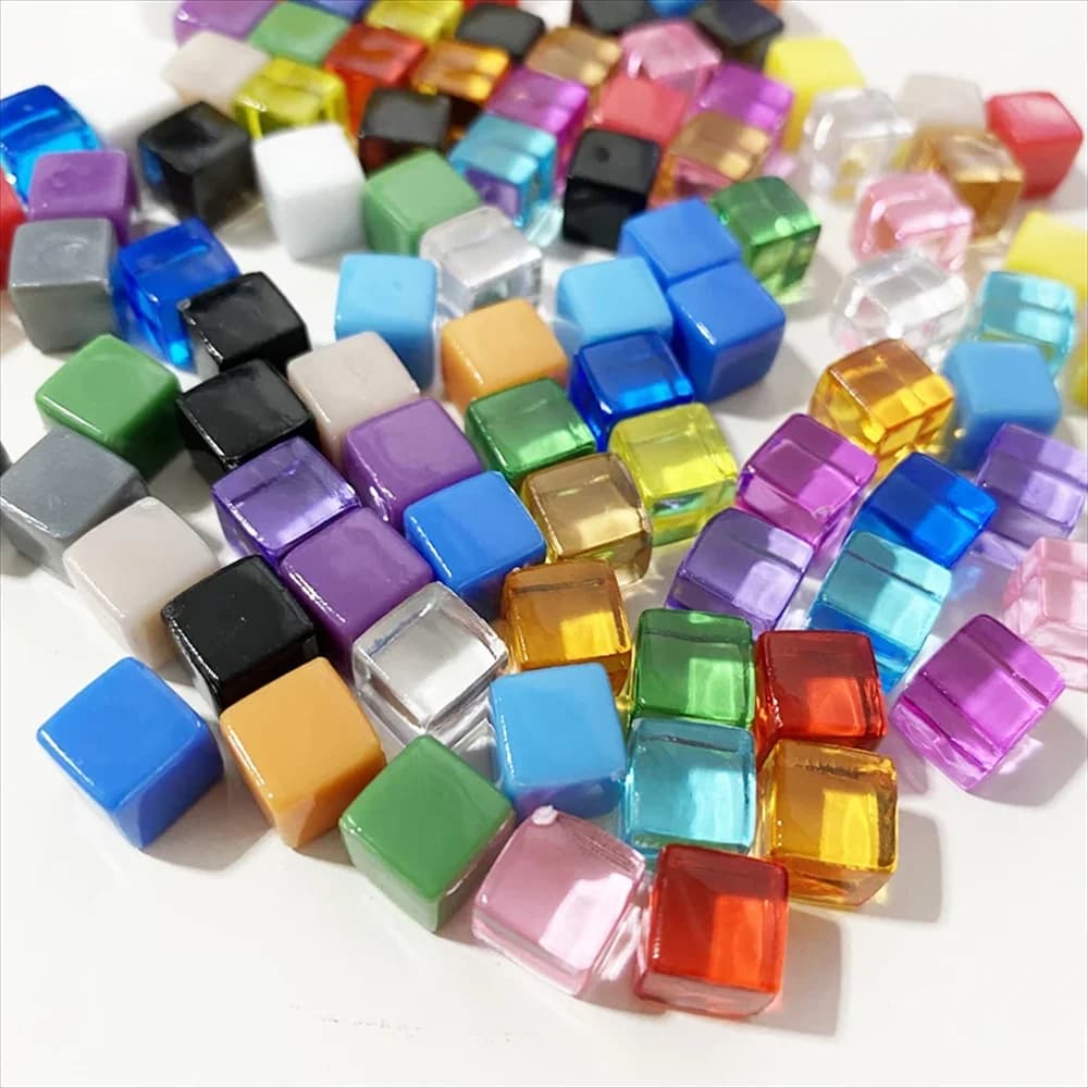 100 Pz/set 8mm Solido Colore Trasparente Vuoto Quadrato Angolo Acrilico Dadi Pezzo degli Scacchi Ad Angolo Retto Cubo Setaccio Per Il Gioco Da Tavolo