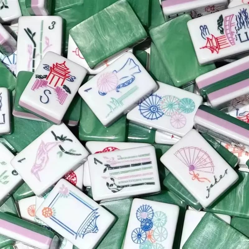 Cute American mahjong tiles, unique design, marble green acrylic tiles, suitable for party entertainment and gift giving