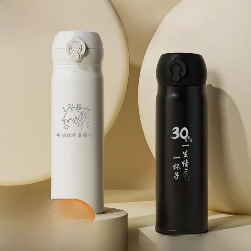Nuova Bottiglia d'Acqua Portatile in Acciaio Inossidabile Isolata, Colore Sfumato, Coperchio Elastico, per Auto, Conservazione del Freddo, Alta Estetica