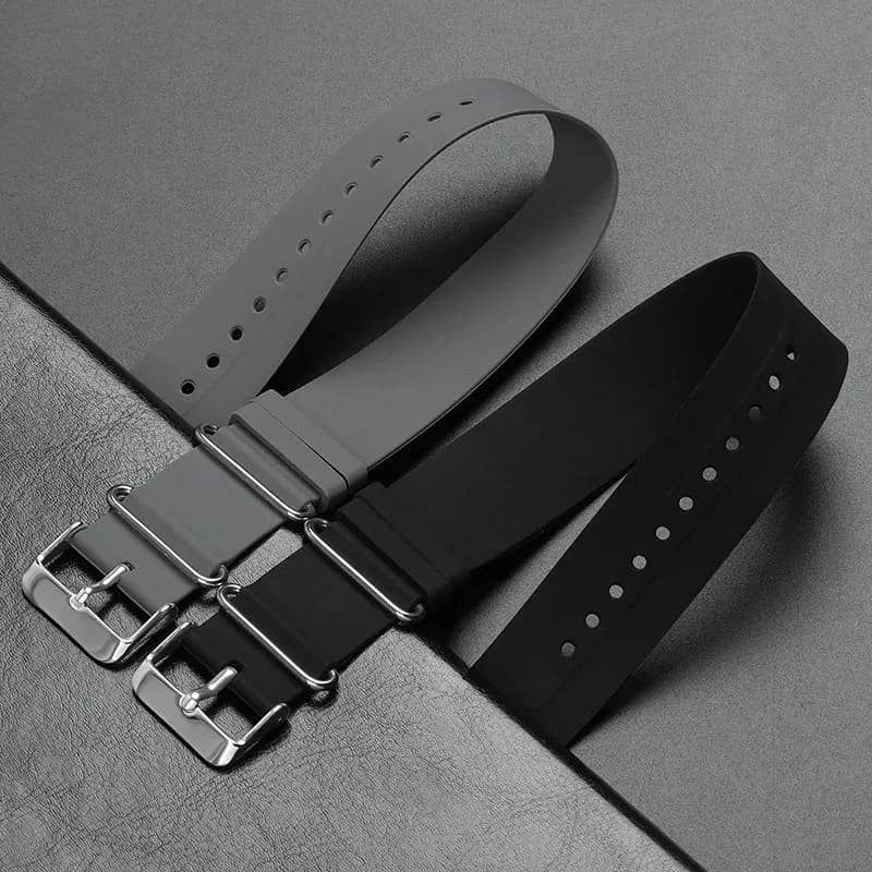 Silicone One Piece Watch Straps 18mm 20mm 22mm Universal Soft Waterproof Rubber Watchband for Women Men Black Blue Grey Bracelet