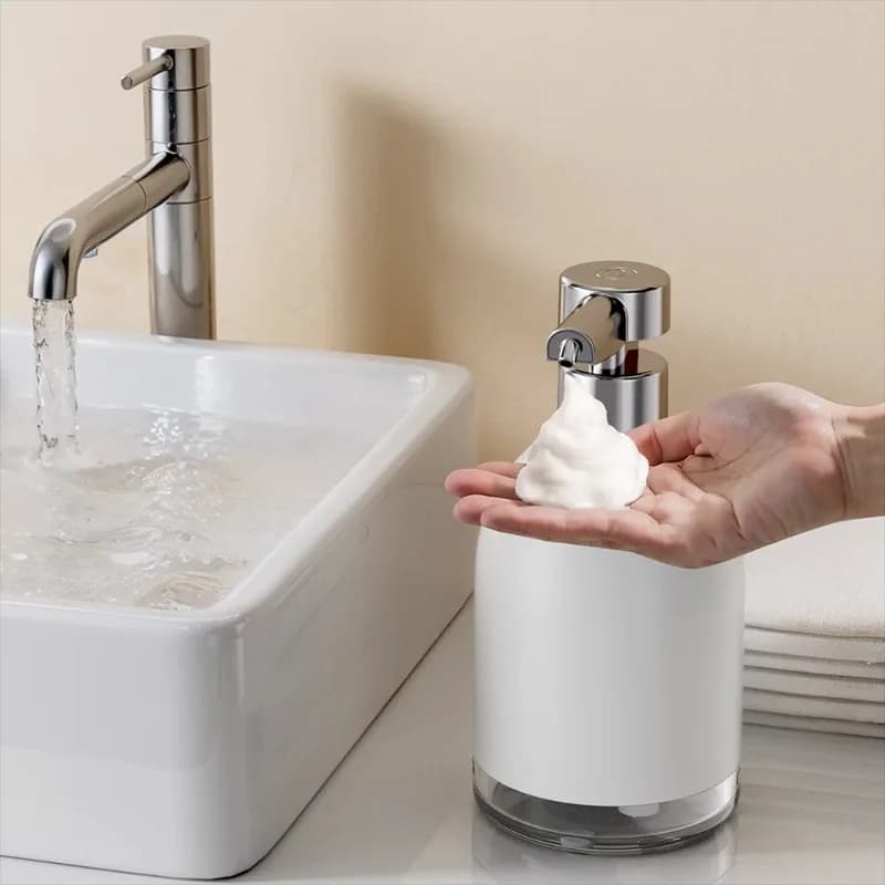 Dispenser di Sapone Schiumogeno Senza Contatto, Pompa Automatica Ricaricabile per Disinfettante Mani con Sensore Intelligente per Scuole e Casa