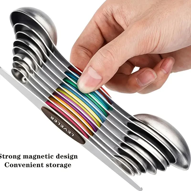 Cucchiai dosatori magnetici da 9 pezzi - Doppio lato per ingredienti liquidi e secchi - Adatto a barattoli di spezie - Misure accurate garantite