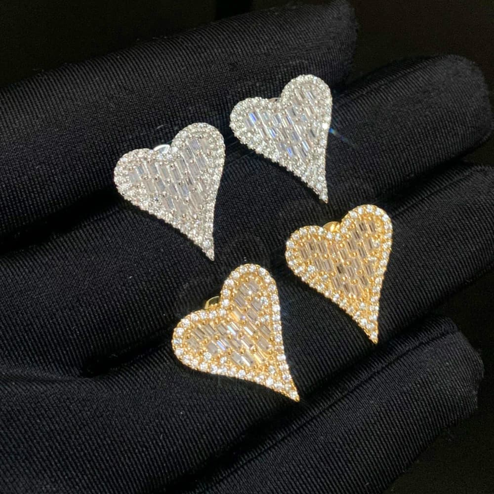 Iced Out Bling Rectangle Cubic Zirconia CZ Heart Shaped Stud Earring Valentine's Day Gift For Girlfriend Fashion Jewelry