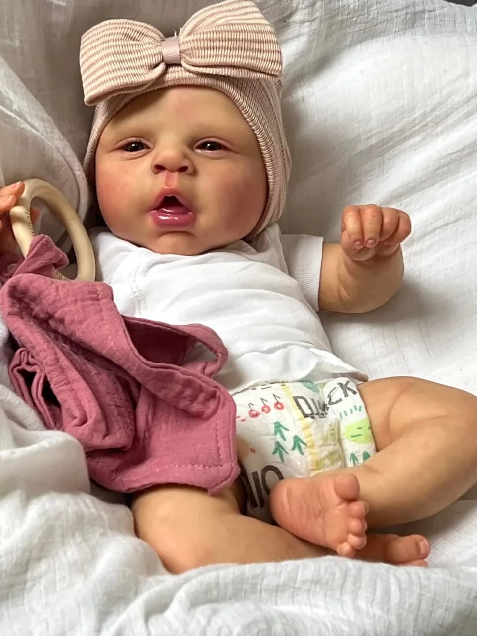 NPK Baby Doll rinato con corpo morbido per neonato da 18 pollici - Estella Realistica bambola d'arte dipinta con capelli per collezionisti