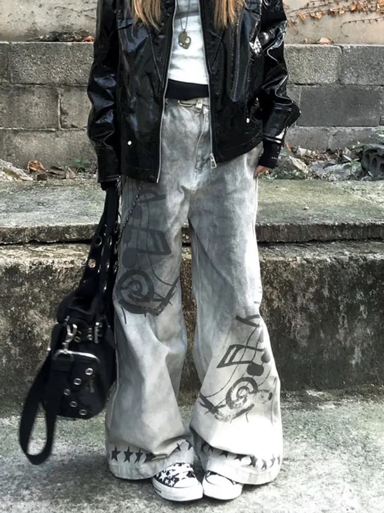 Jeans tinti sporchi per il lavaggio da donna Pantaloni da pavimento stampati con note musicali graffiti di grandi dimensioni vintage americani Pantaloni in denim trash