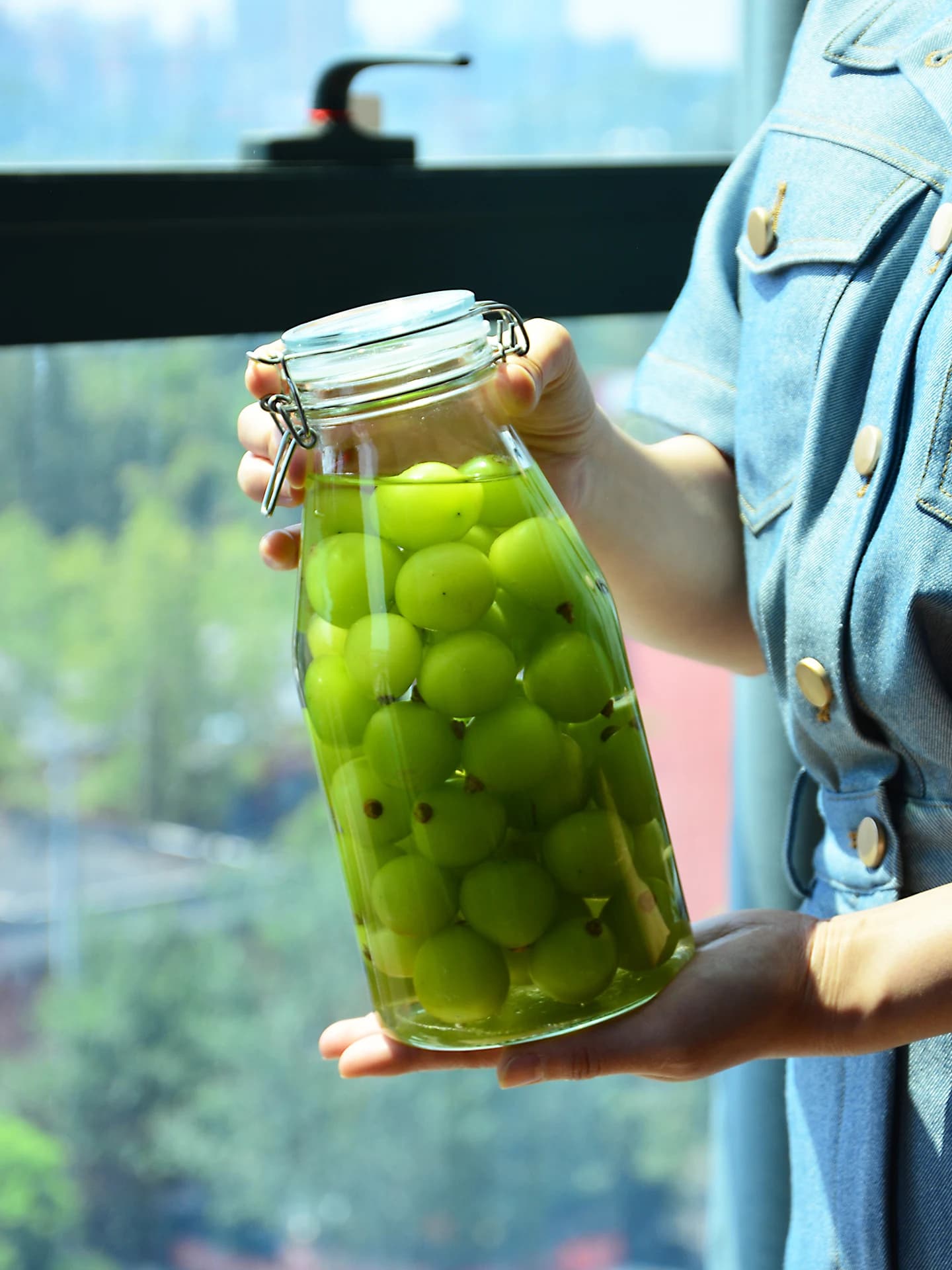 Bottiglia in Vetro Spesso Sigillata per Conservazione del Latte e Refrigerazione del Vino di Prugne Fermentato, Contenitore Cilindrico a Bocca Larga