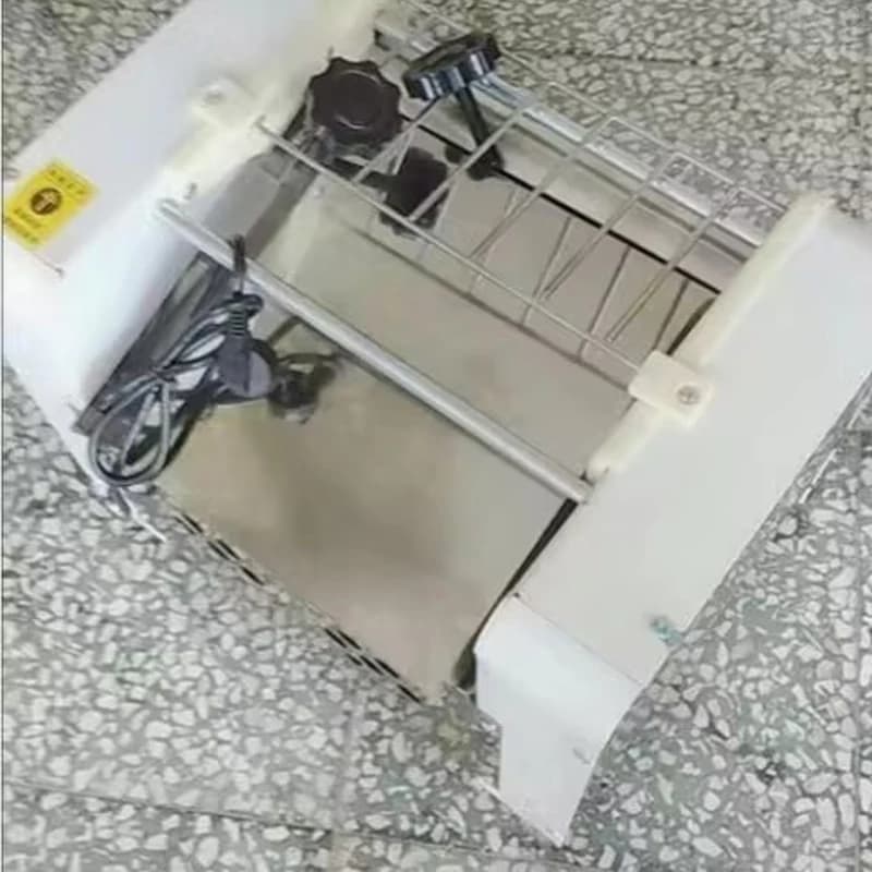 Macchina per pressa per noodle con rullo per pasta elettrica per pasta da tavolo in acciaio inossidabile commerciale