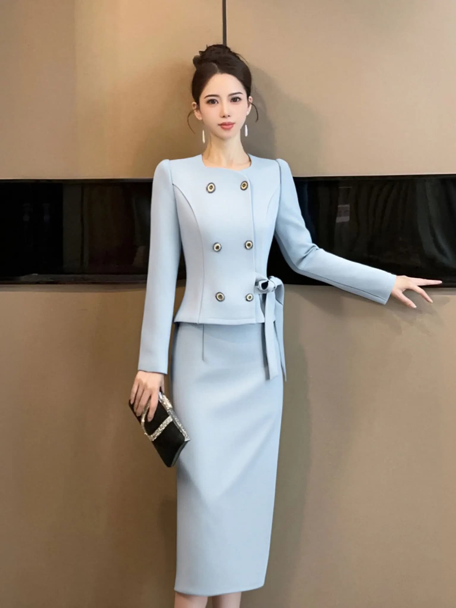 Elegant Thickened Fleece Retro Skirt Set with Bow Tie Two-Piece Women's Fashion Autumn Collection High Waist Universal Fit