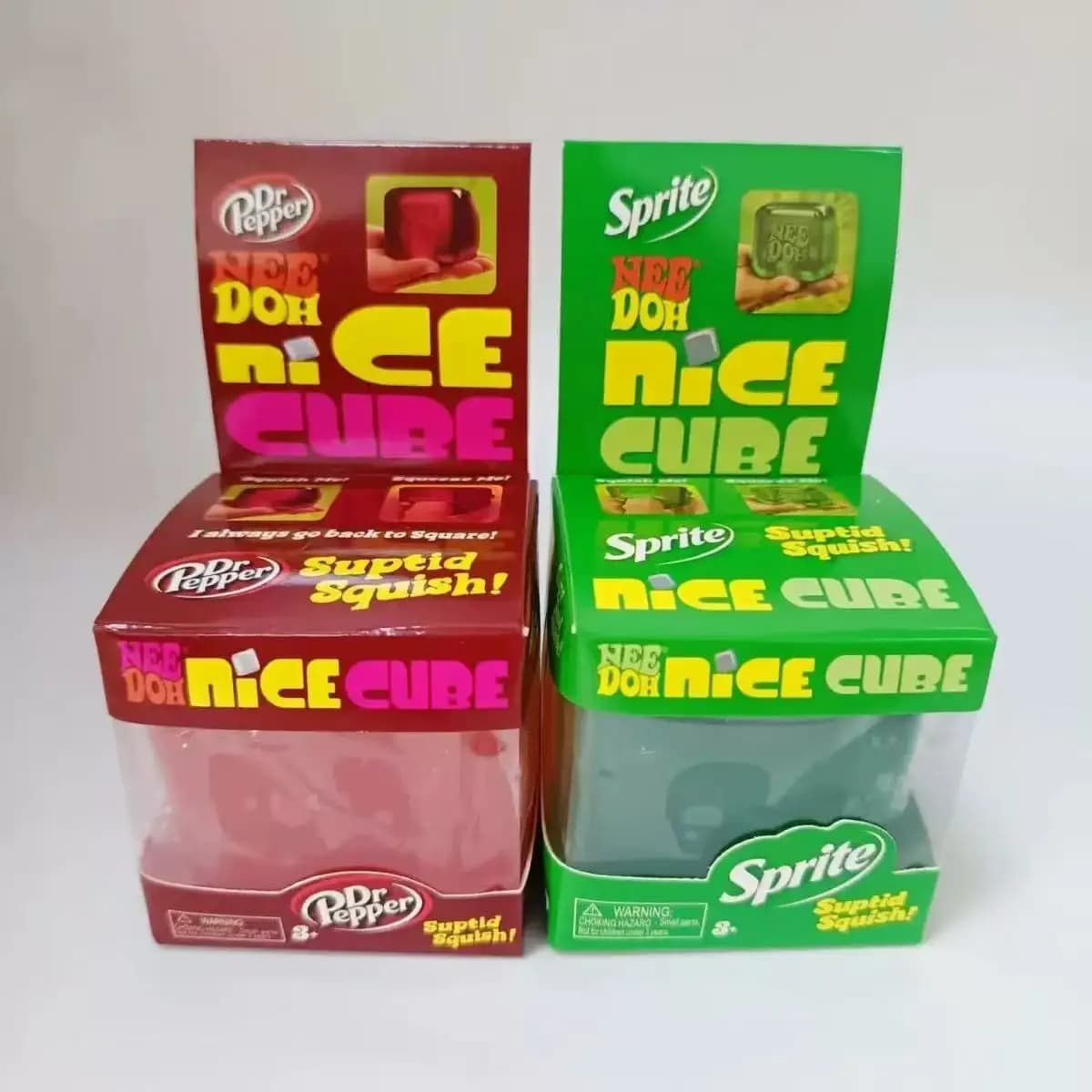 Hot Needoh Nice Cube, Giocattolo Antistress Morbido e Spremibile, Giocattolo Portatile per Alleviare lo Stress, Confezione Regalo in Scatola Colorata