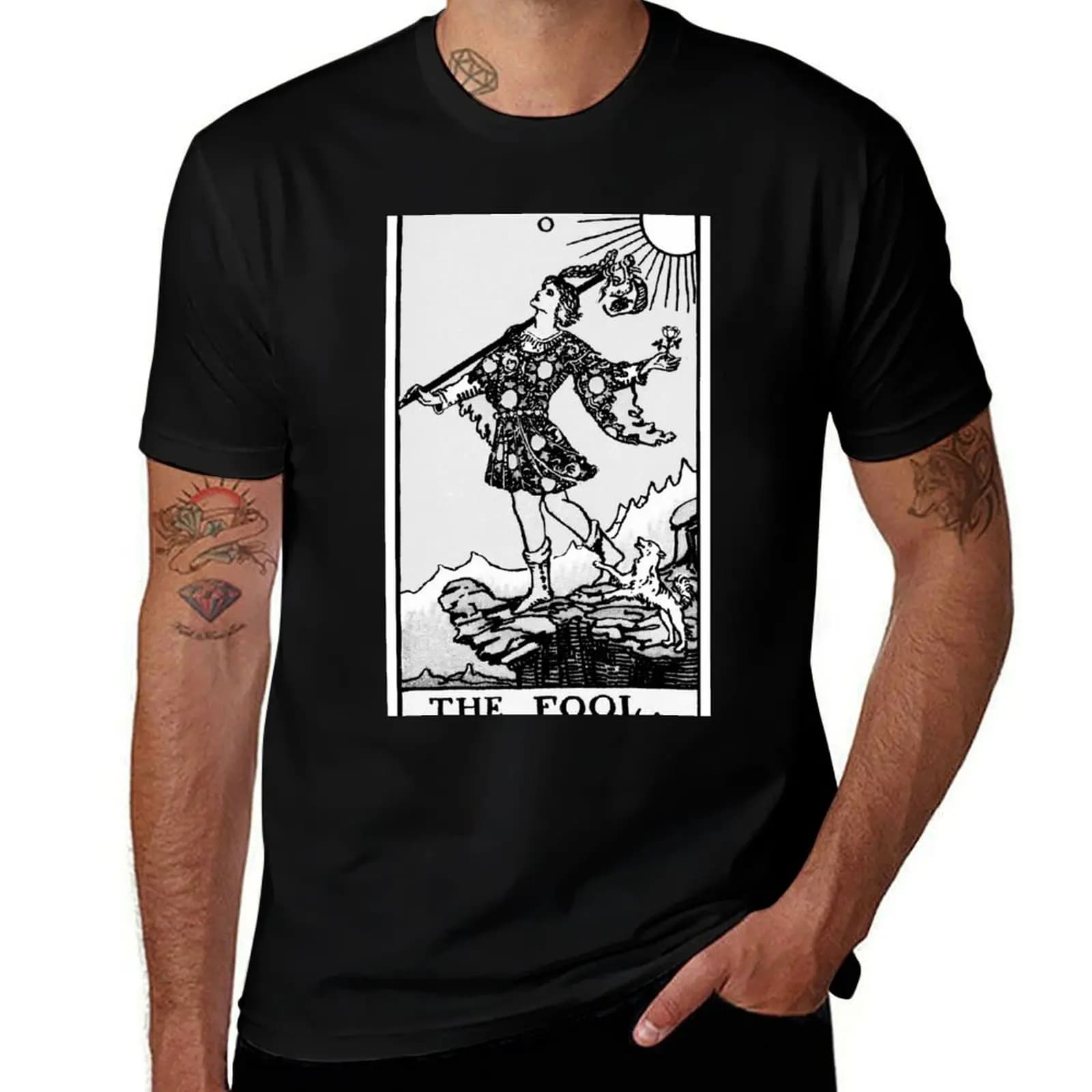 0. La Carta del Tarocchi Il Pazzo | T-shirt bianca e nera a maniche corte per festival