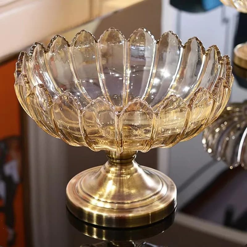 Piatto di frutta europeo Soggiorno Snack creativi per la casa Tavolino in vetro metallico Piatto di frutta secca Accessori per la casa
