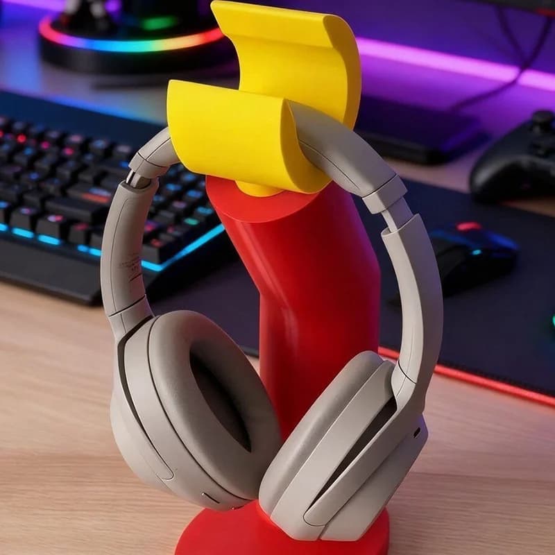 Creative Support for Gaming Headphones, Desk Accessories, Perfect Gift for Players