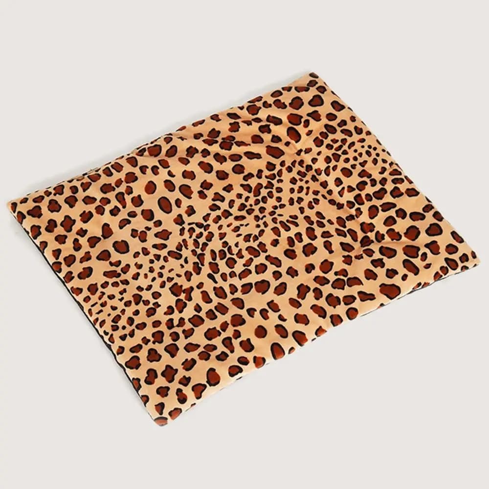 Vendita calda Morbido letto Pad Riscaldamento Lavabile Pad Scaldino Tappetino riscaldante Coperta elettrica per cani e gatti Tappetino per animali domestici