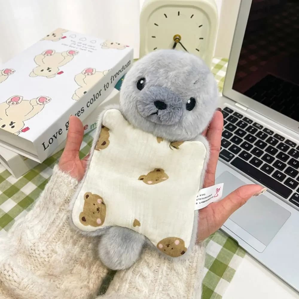 Soft Decompression Pouf and Delicate Leather, with Soft Texture, for Supine Position, with Kawaiii Keyring and Ornaments in Carton Animated by Hanging for Sleep