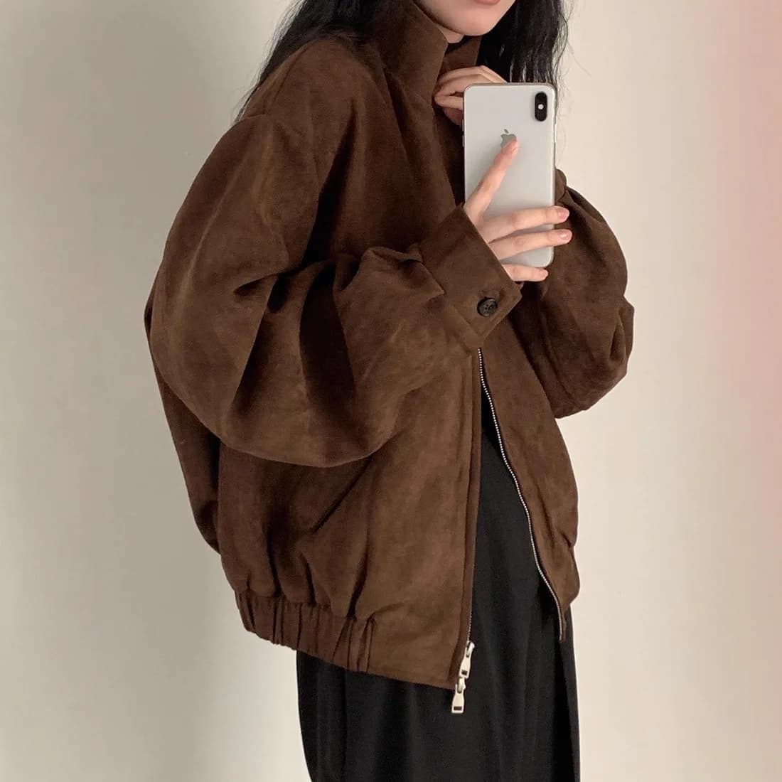 Giacca bomber corta in finta pelle scamosciata da donna, stile americano, design di nicchia, per primavera e autunno.