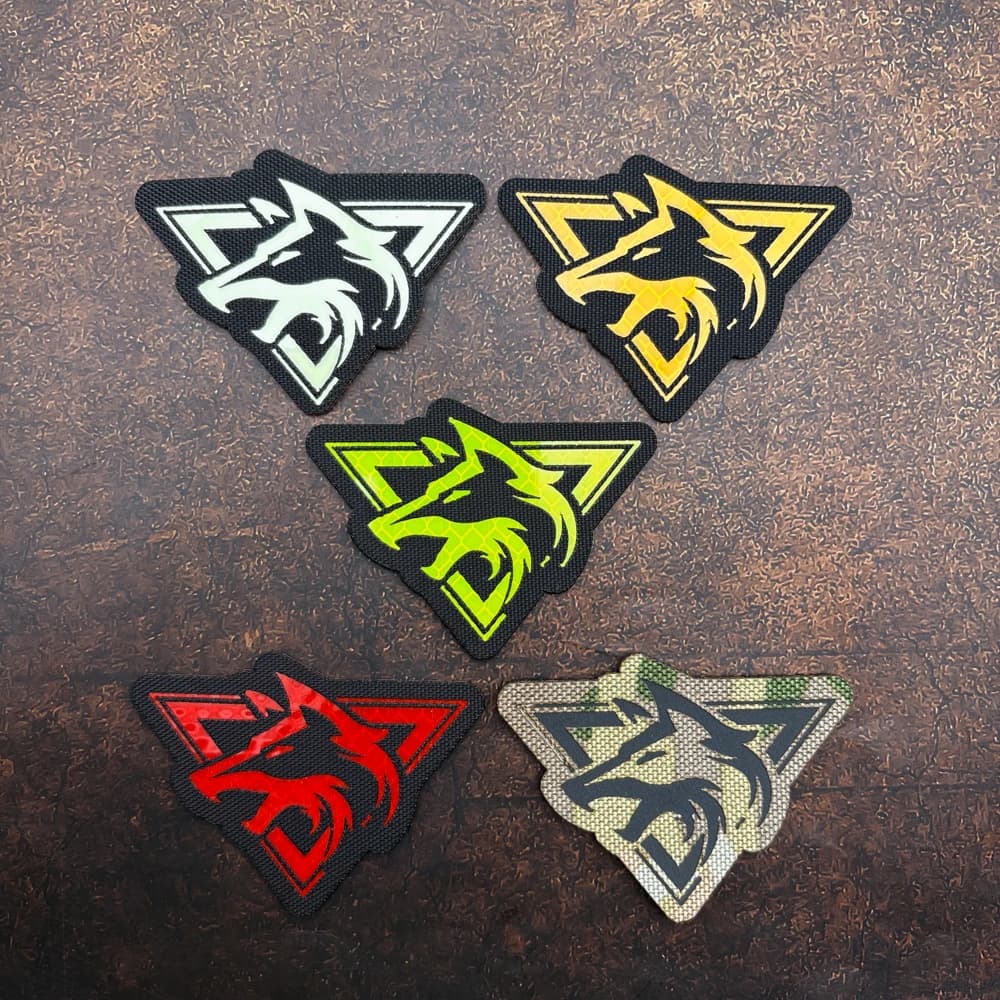 Triangular Outline Pointed-Eared Animal Head Reflective Decorative Velcro Patch, Laser Reflective Fabric Material, Includes Matching Felt Backpack, Baseball Cap, Jacket, Suitcase DIY Decorative Patch Badge Applique