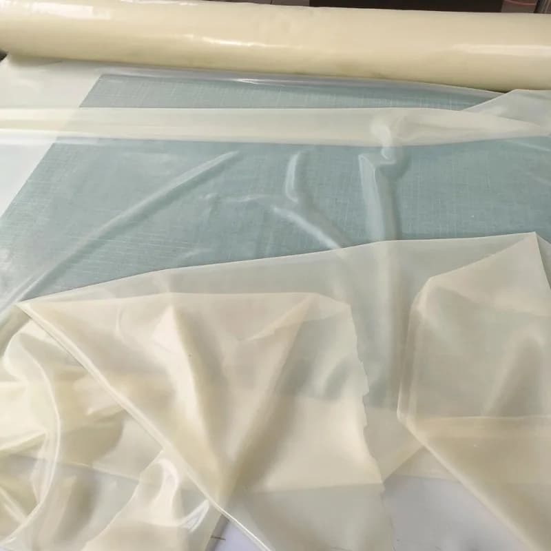 Foglio di Gomma Latex Elastico Liscio Impermeabile per Cucito Fai-da-Te, Abiti, Costumi, Materassi, Copriletto 100x108cm