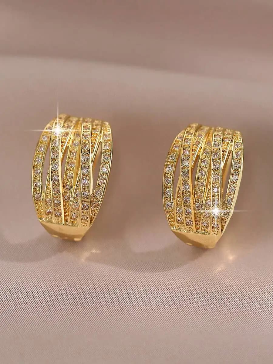 Elegant Paved Cubic Zirconia Round Hoop Earrings For Women Party Jewelry